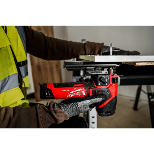 Milwaukee® M12™ FUEL™ Bodygrip Jigsaw Bare Unit