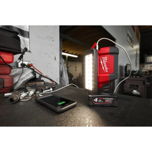 Milwaukee® M12™ Pivot Area Light Bare unit