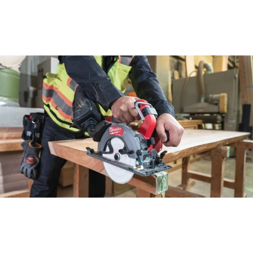 Milwaukee® M18™ FUEL™ Deep Cut Circular Saw 165 Bare Unit