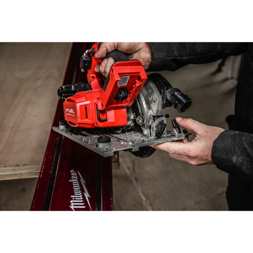 Milwaukee® M18™ FUEL™ Deep Cut Circular Saw 165 Bare Unit