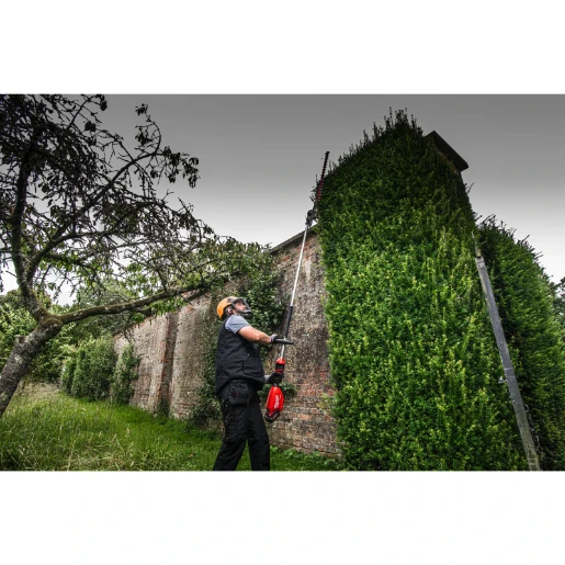 Milwaukee® M18™ FUEL™ Extended Reach Hedge Trimmer 267cm Bare Unit