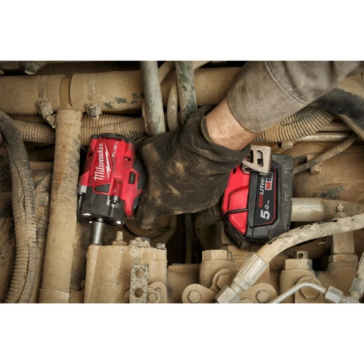 Milwaukee® M18™ Gen 3 FUEL™ Impact Wrench w/ 1/2