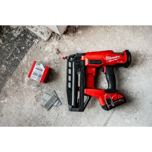 Milwaukee® M18™ FUEL™ 16 GS Finish Nailer Bare Unit