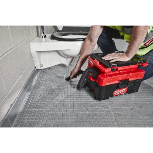 Milwaukee® M18™ FUEL™ PACKOUT™ Wet/Dry Vacuum Bare Unit