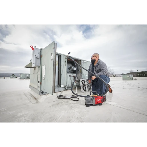 Milwaukee® M18™ FUEL™ Vacuum Pump 5 CFM Bare Unit