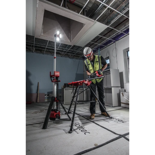Milwaukee® M18™ HIGH OUTPUT™ Stand Area Light Charger Bare Unit