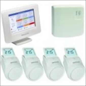 ATP924G3010 HONEYWELL EVOHOME 4 ZONE WIFI AAN/UIT