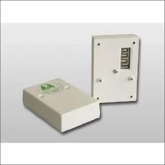 1450-CSA COOPER SAF VOCHT EN WATERDETECTOR 12/24V