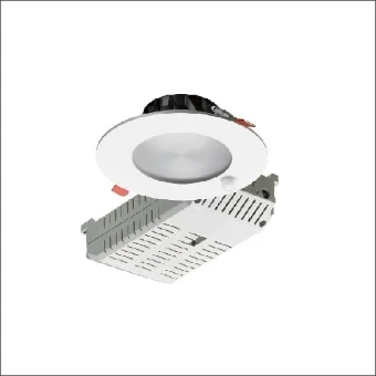 3033921 LUMIANCE INSAVER 150 HE TOPPER LED 9W 4