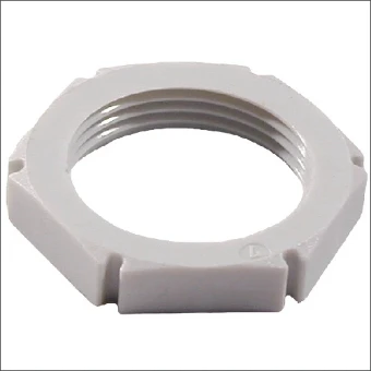 MU16 WISKA MOER KUNSTSTOF PG16