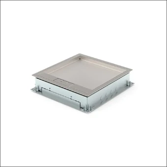 805.3012 HPL BEHUIZING 3XGOOT+1XBUIS T15