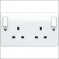  MK ELECTRI COMB WCD SCHAK INB 2V UK WIT