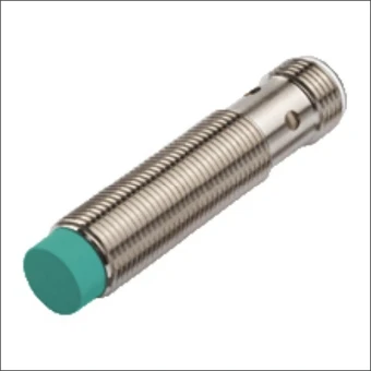 NRN10-12GS40-E2-V1 PEPPERL EN SENSOR IND 10MM PNP NO 10-30VD