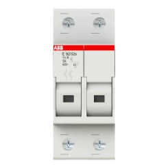 E 92/32S - 2CSM251493R1801