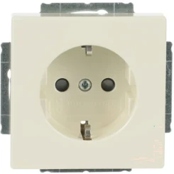 2300 EUCB-82 - 2CKA002013A5449