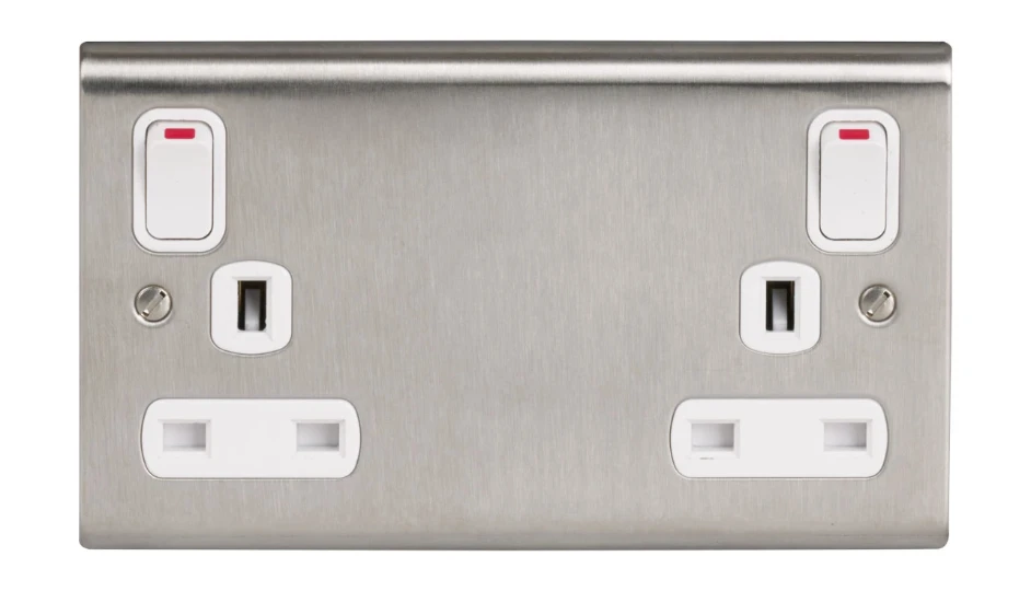 Slimline Décor 2 Gang 13A Switched Socket SP with Outboard Rockers ...