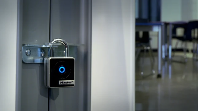 MasterLock Bluetooth Hangslot binnen 47mm IOS/Android