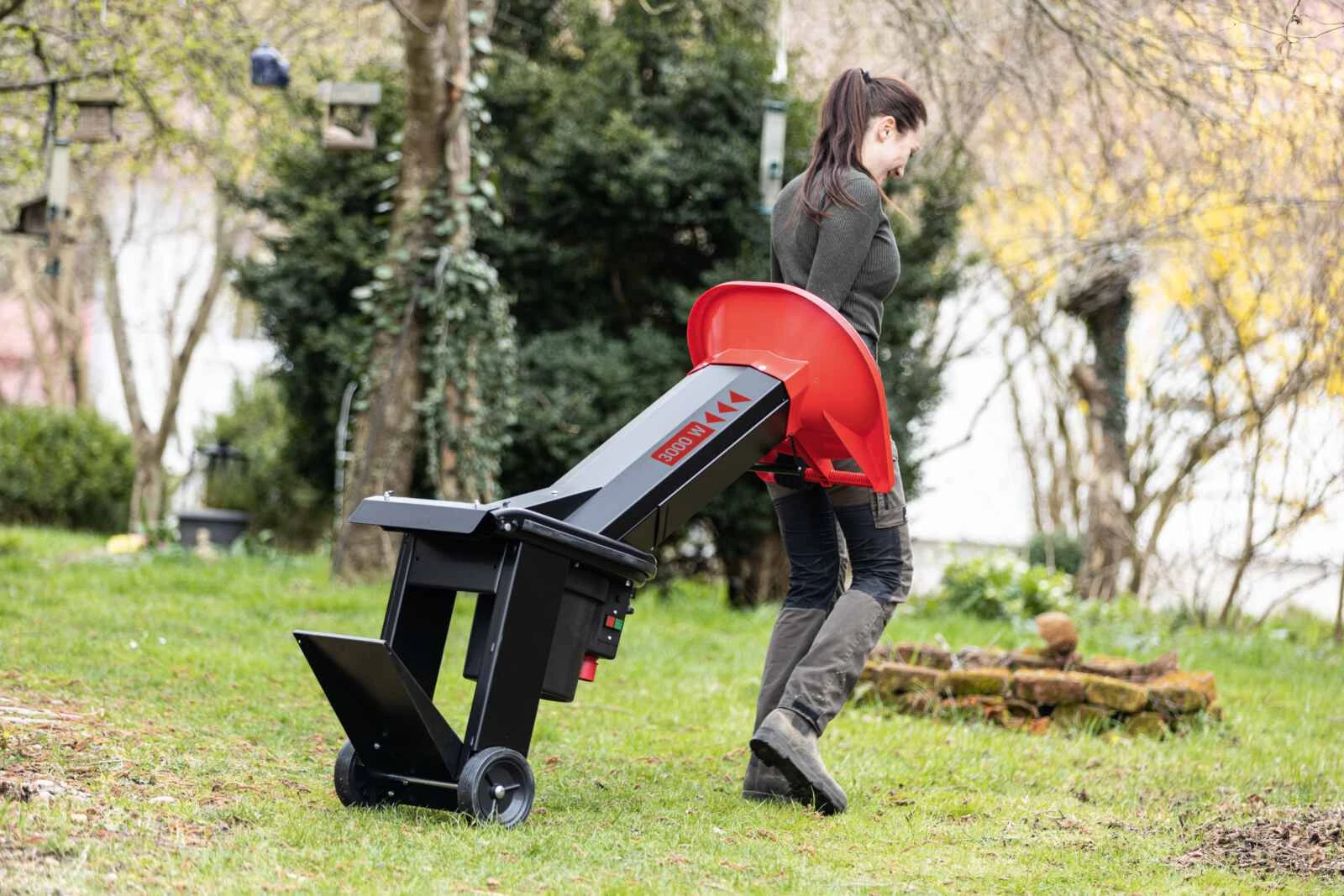 Scheppach Hakselaar BioStar 3000 - 3000W - Geschikt voor takken tot O45mm - 230V