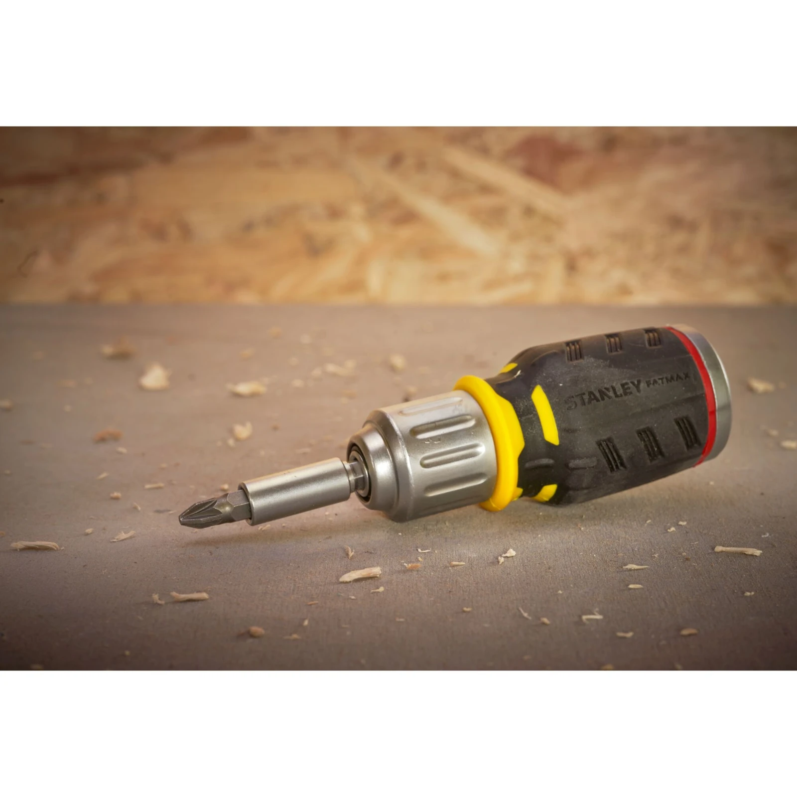 Stanley FatMax Ratelschroevendraaier Stubby (incl. 6 bits)