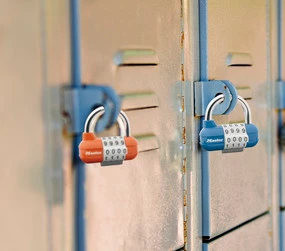 MasterLock Hangslot Pro Sport 4-cijferslot diverse kleuren