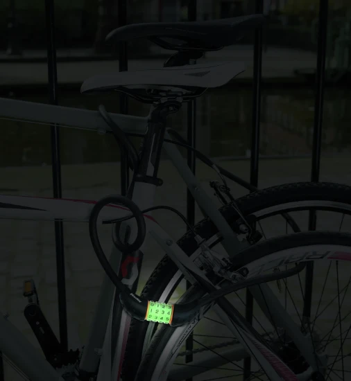 MasterLock Fietsslot met lichtgevend combinatieslot 1,8m x O12mm