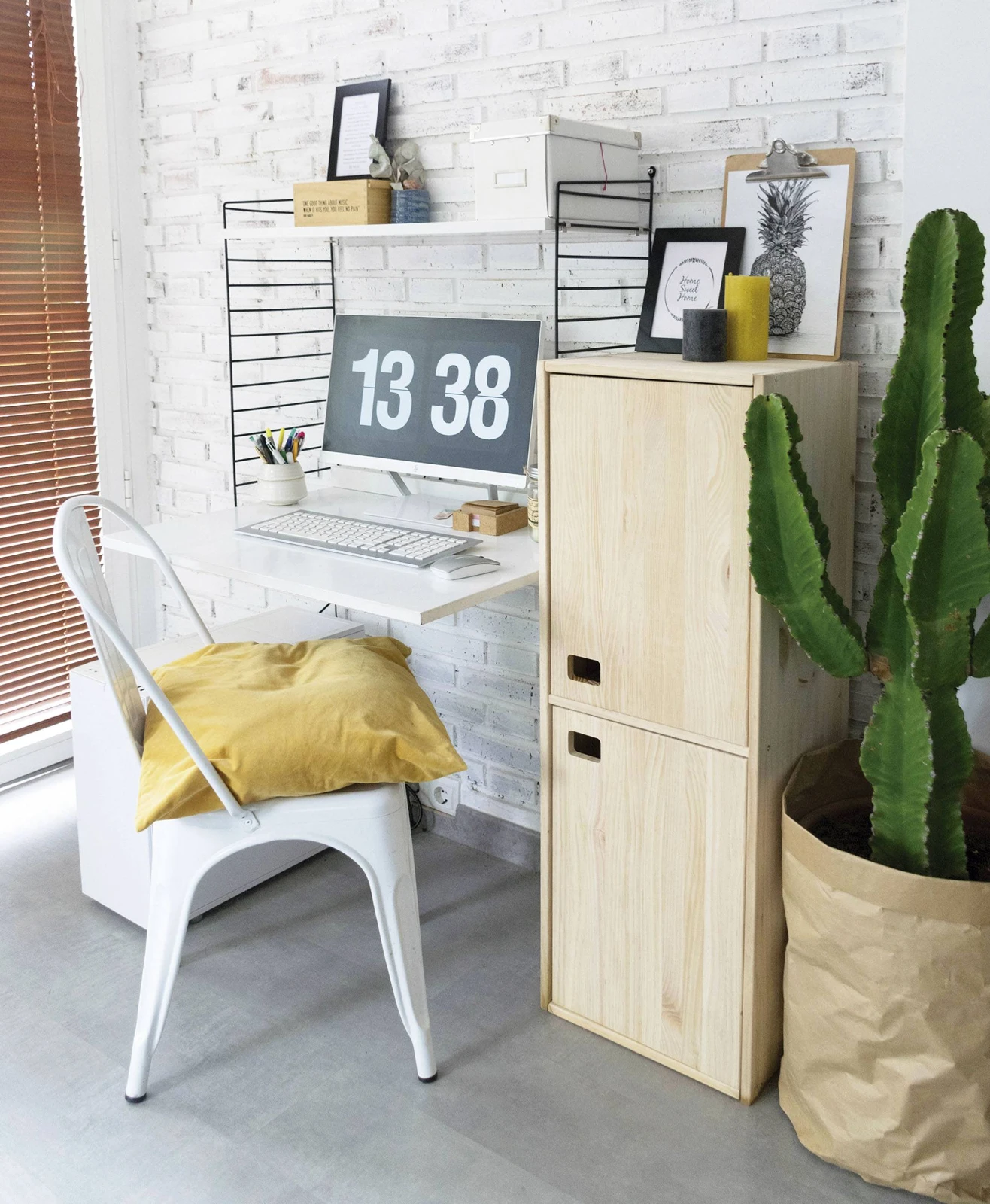 Astigarraga Wandkast met deuren - 105x37cm