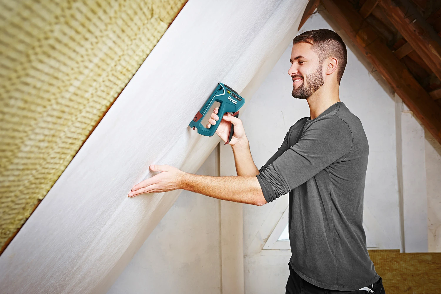 Novus Handtacker J-29