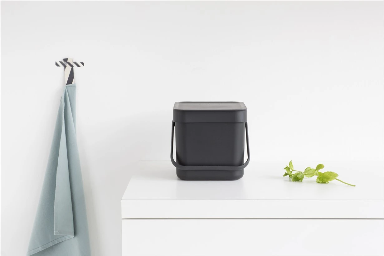 Brabantia Afvalemmer Sort & Go 6L - grijs