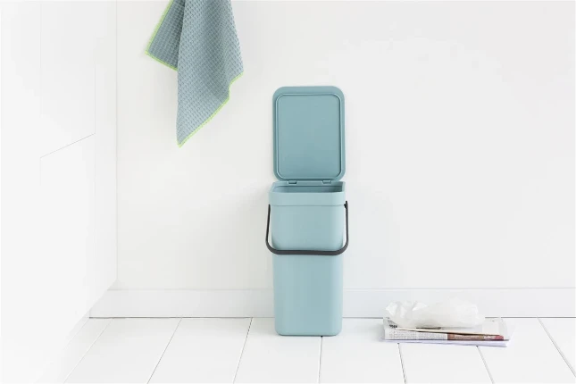 Brabantia Afvalemmer Sort & Go 12L - mint