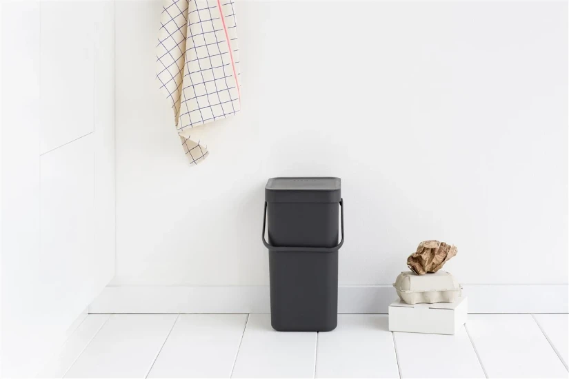 Brabantia Afvalemmer Sort & Go 12L - grijs