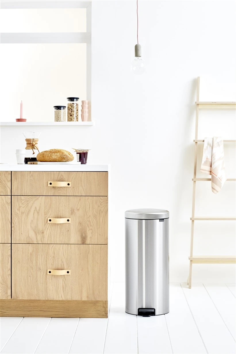 Brabantia Pedaalemmer Newicon 30L - matt steel