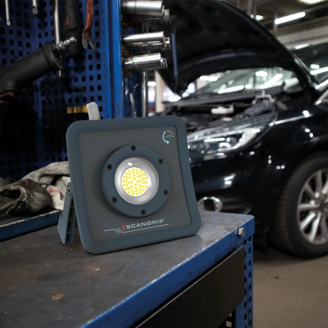 Scangrip LED-bouwlamp for LIFE Nova R 2000lm