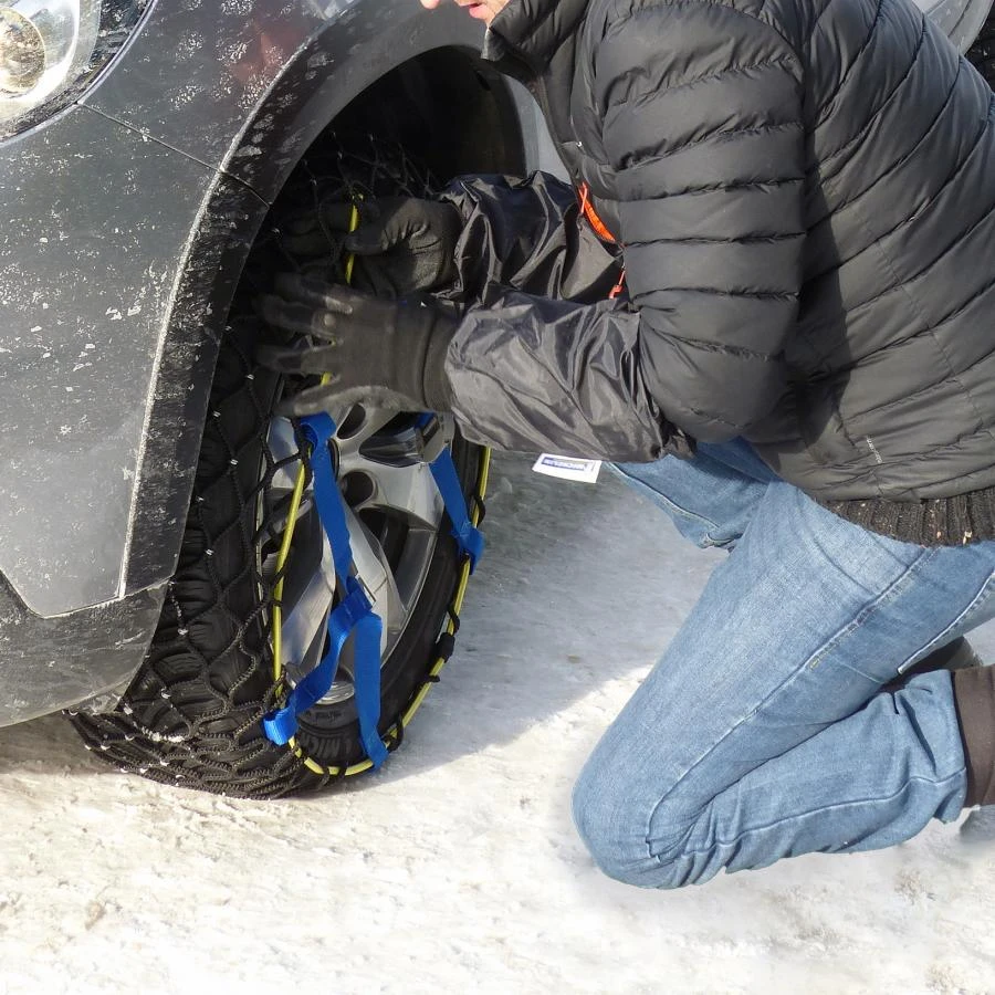 Michelin Handschoenen voor Sneeuwkettingen montage