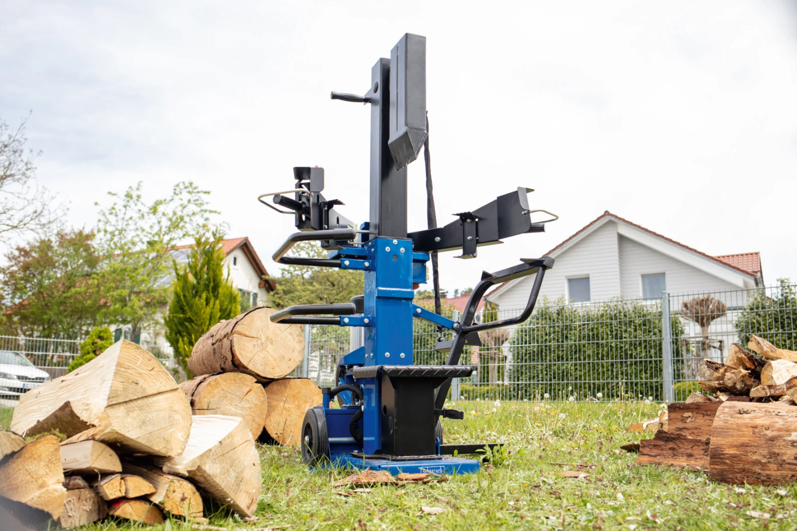 Scheppach Houtklover Compact 15T 400V 15 ton