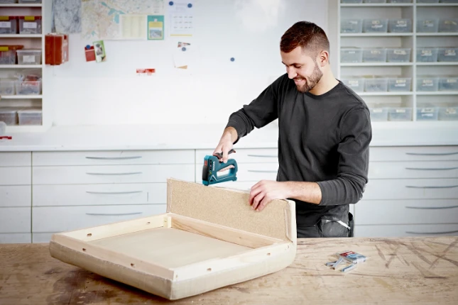 Novus Handtacker J-17