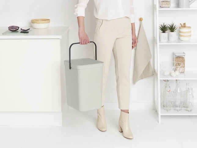 Brabantia Afvalemmer Sort & Go 16L - lichtgrijs
