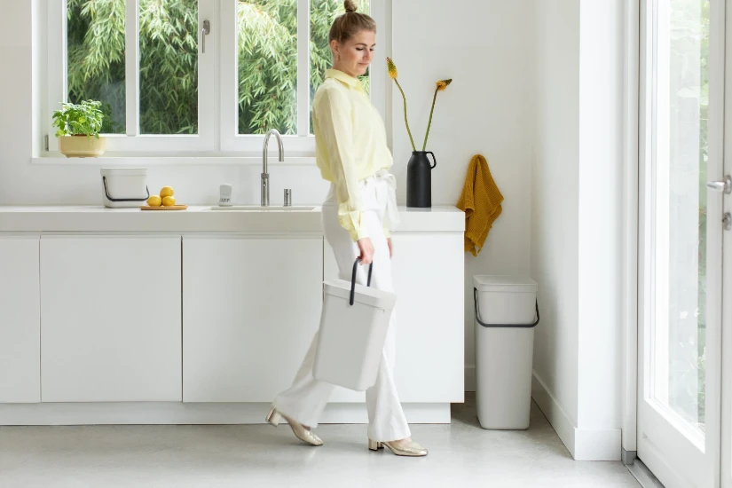 Brabantia Afvalemmer Sort & Go 12L - lichtgrijs