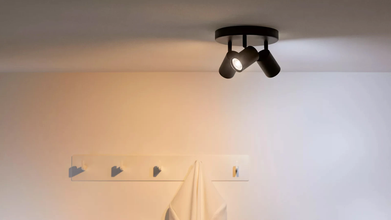 WiZ Plafondspot Imageo Zwart 3x5W Wi-Fi - gekleurd en wit - rond