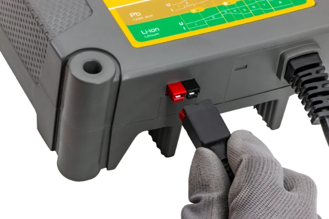 GYS Acculader GYSFLASH 18.12 PL 12V