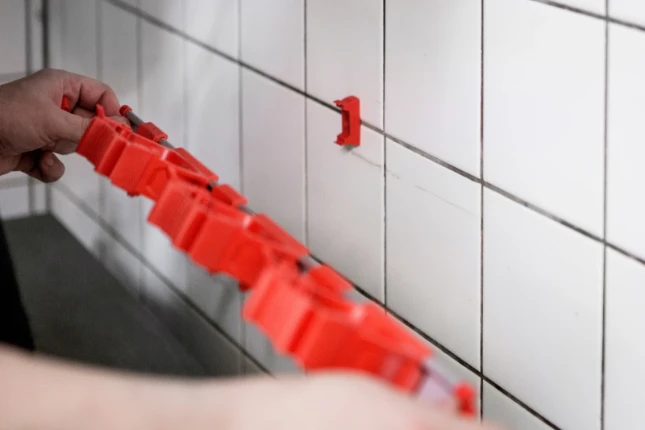 Toolflex One Aluminium Rail Rood 540 mm - met 3 houders