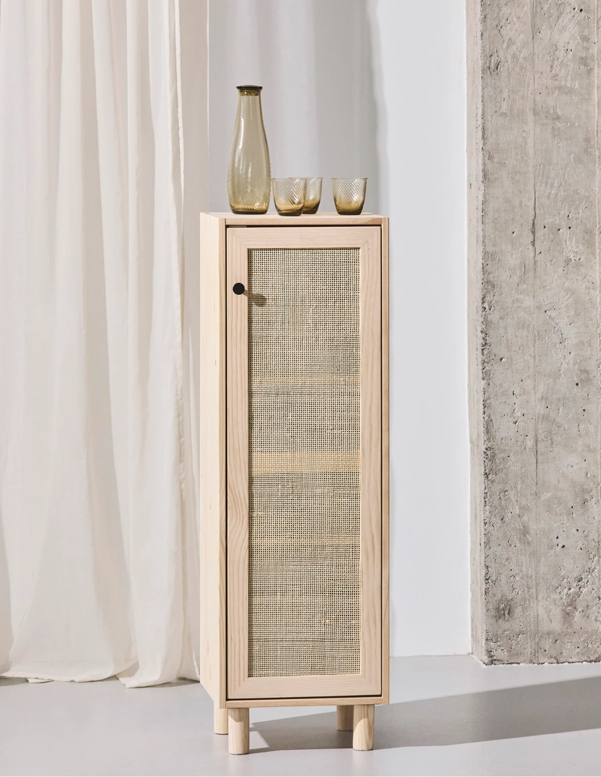Astigarraga Kast rotan  verticaal - 1 deur