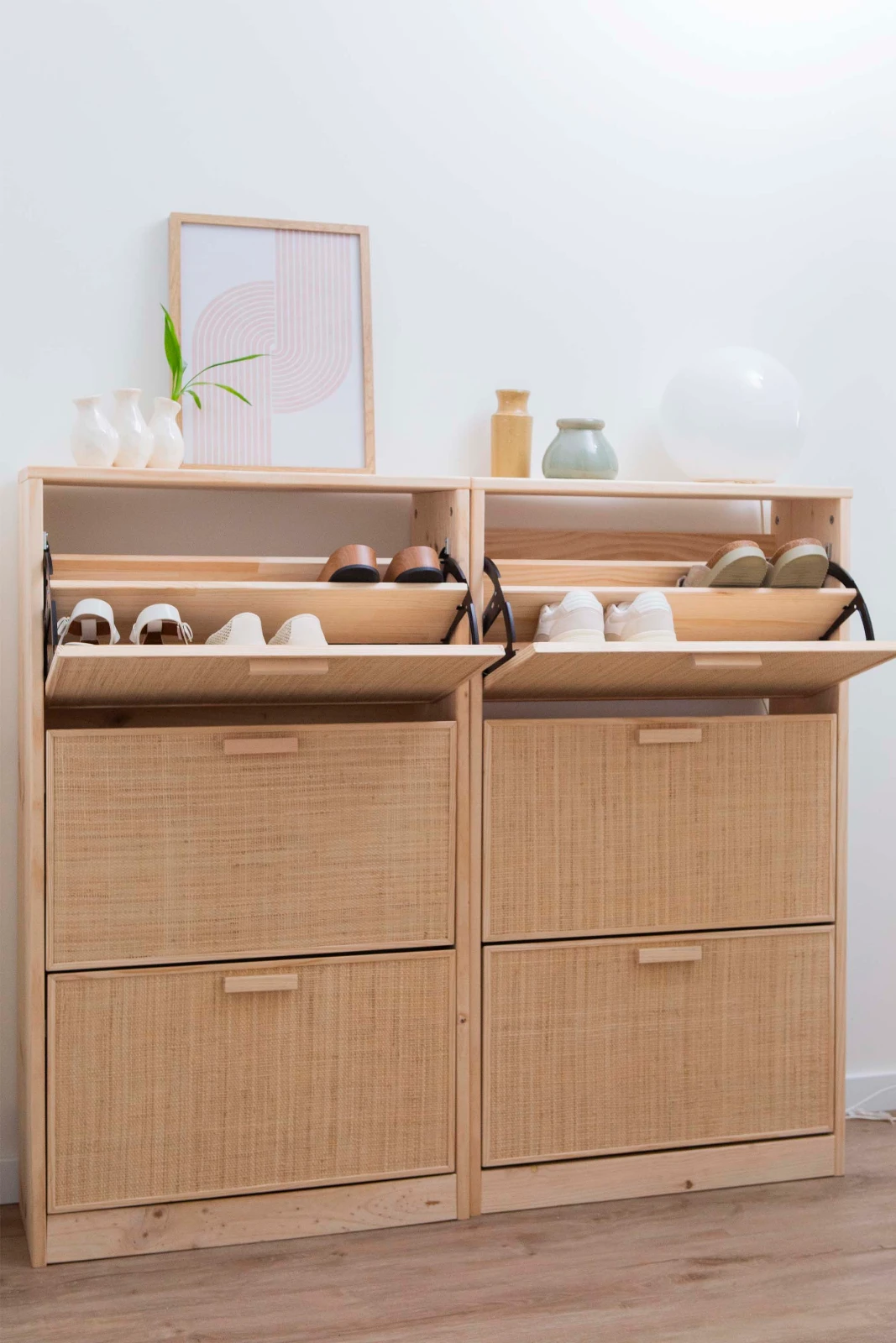 Astigarraga Schoenenrek van hout  en raffia