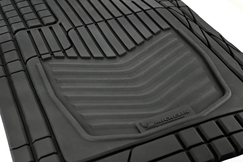 Michelin Wieldoppen 16 inch - zilv/zwa - 4 stuks