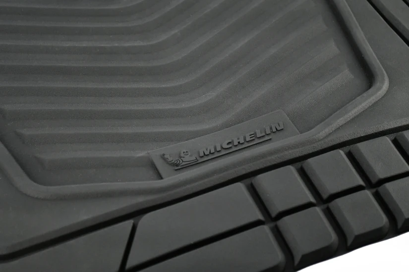 Michelin Wieldoppen 16 inch - zilv/zwa - 4 stuks