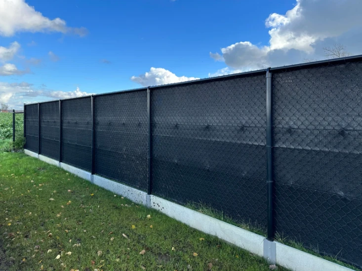 Practo Zichtdoek 95% 1,8m x 25m 190gr zwart