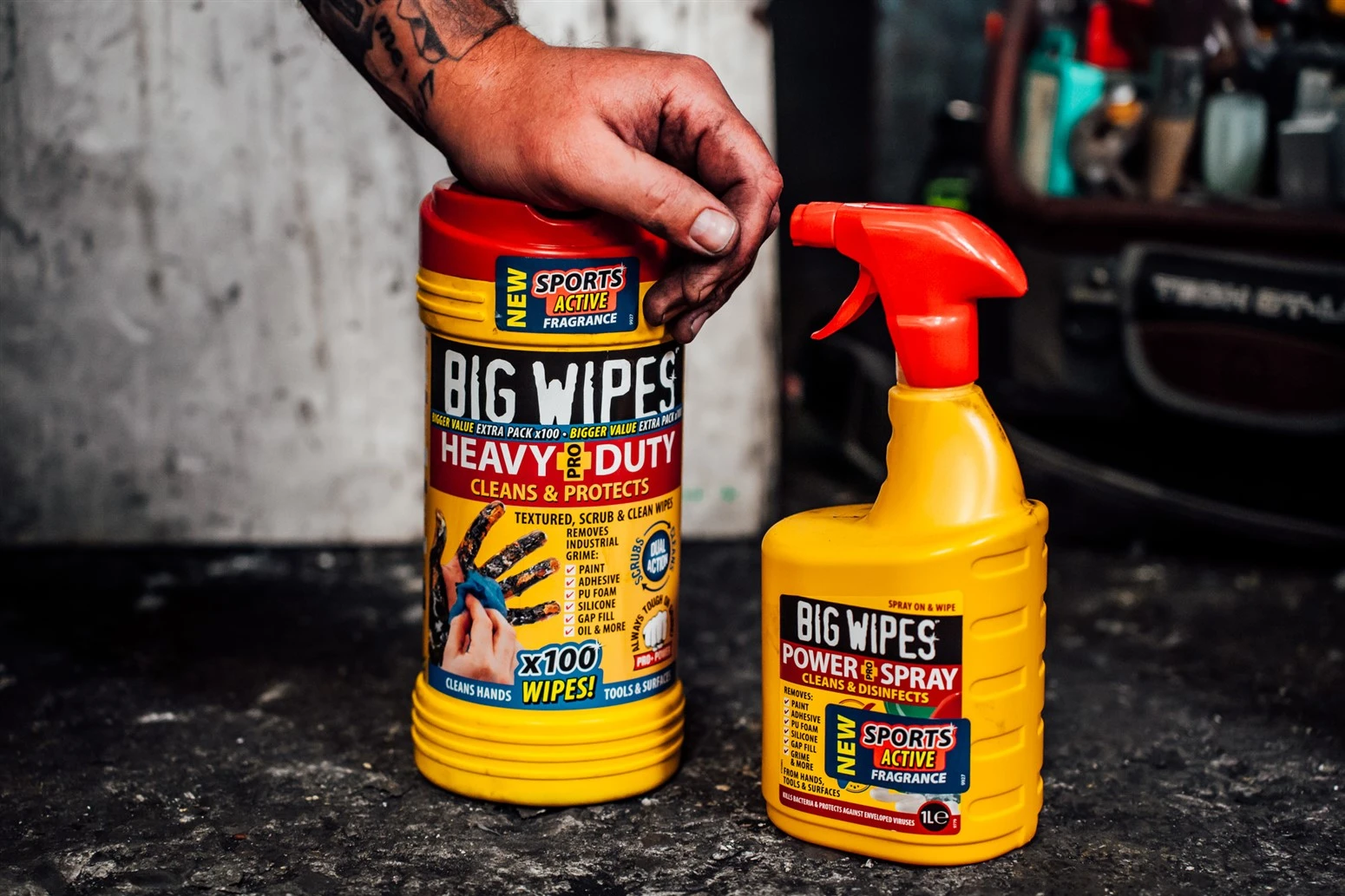 Big Wipes - 
Heavy Duty - Tube met 100 industriële doekjes