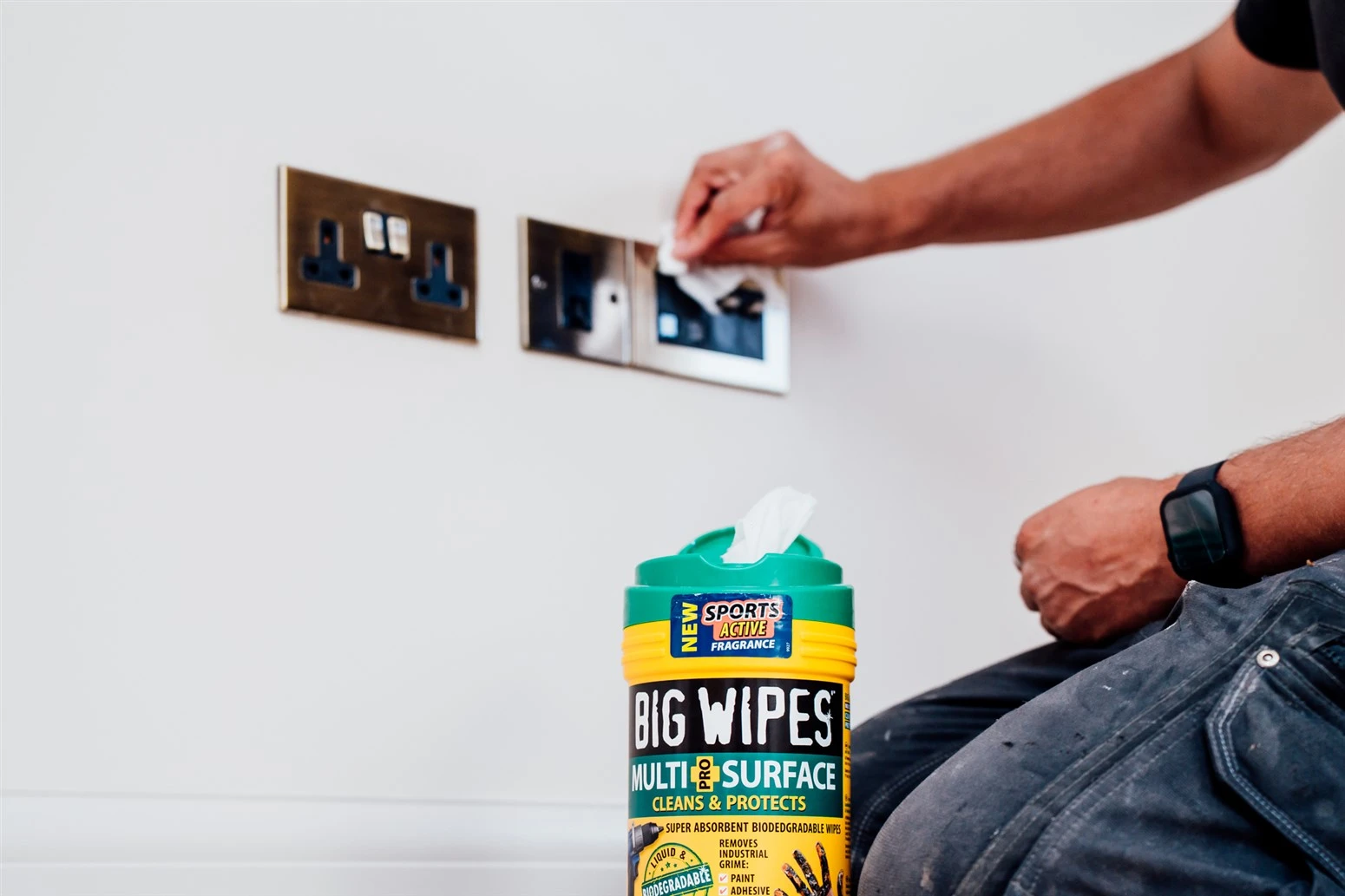 Big Wipes - Multi-Surface - Tube met 80 Multi-Surface-doekjes