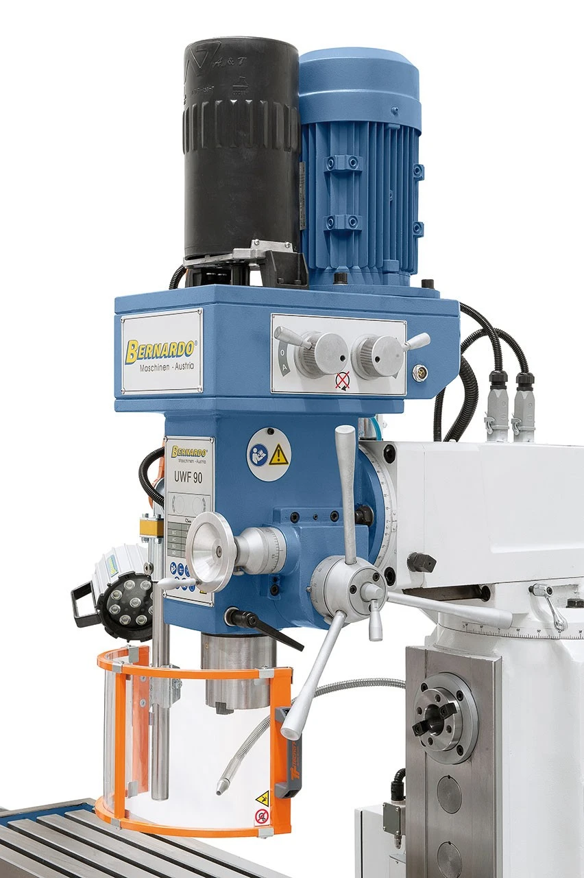 Bernardo Universele Freesmachine UWF 90 + WKL