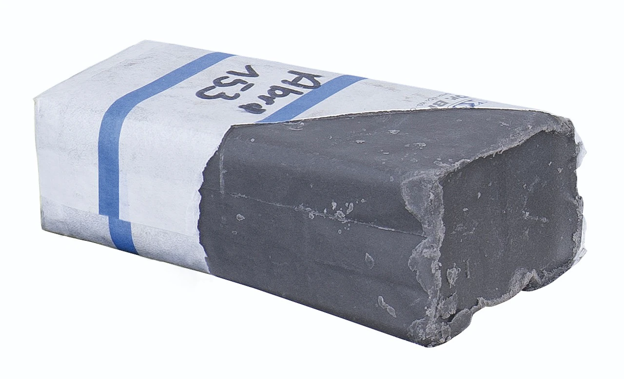 Bernardo Voorpolijstpasta Abra153 t.b.v. aluminium