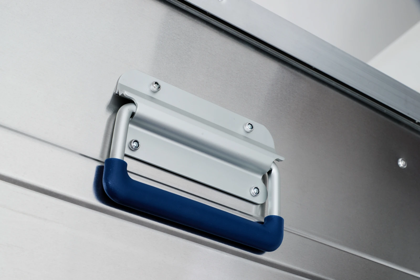 Alutec Aluminium kist CLASSIC 142 - zilver